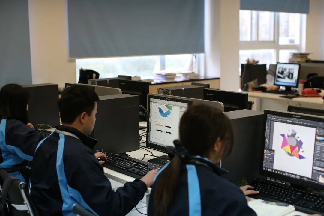 五年一貫制引領未來 上海南湖職業技術學院計算機軟硬件開發專業開啟招生